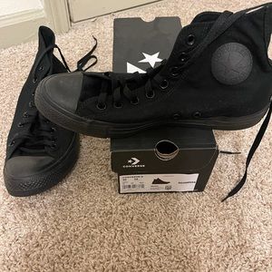 Black Converse